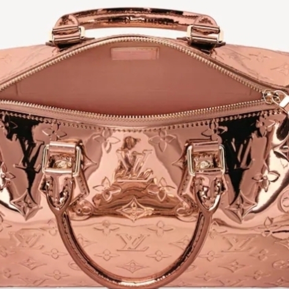 LOUIS VUITTON 25 BRAND NEW - Picture 3 of 12